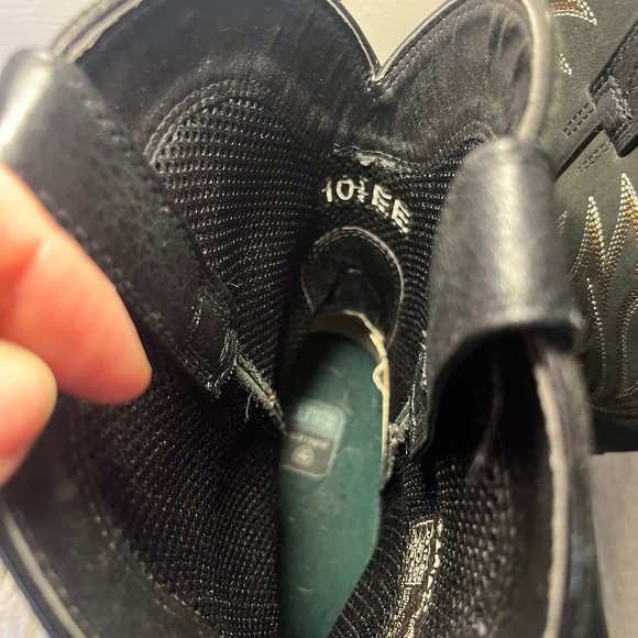 Ariat Black Leather Heritage Square Toe Boots - Picture 6 of 12